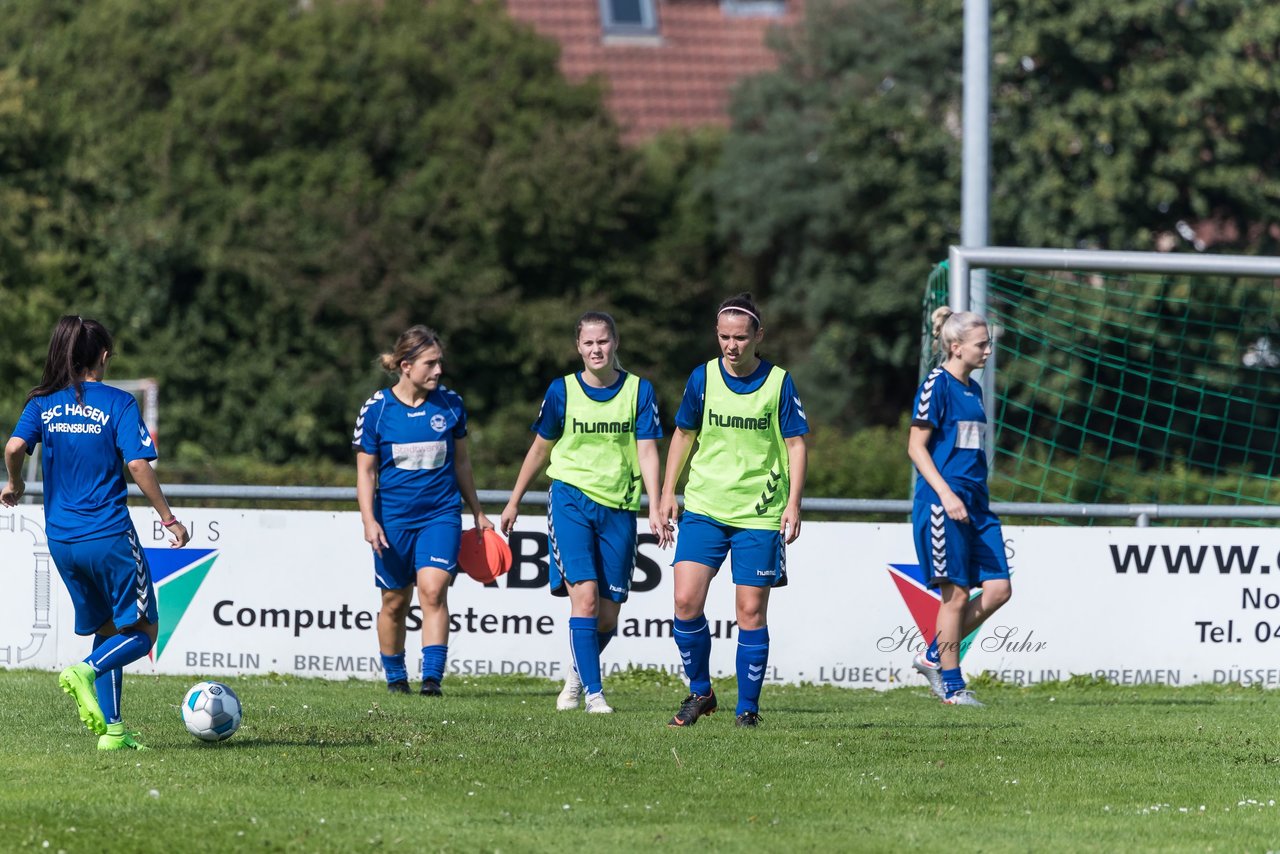 Bild 135 - F SV Henstedt Ulzburg II - SSC Hagen Ahrensburg : Ergebnis: 0:4